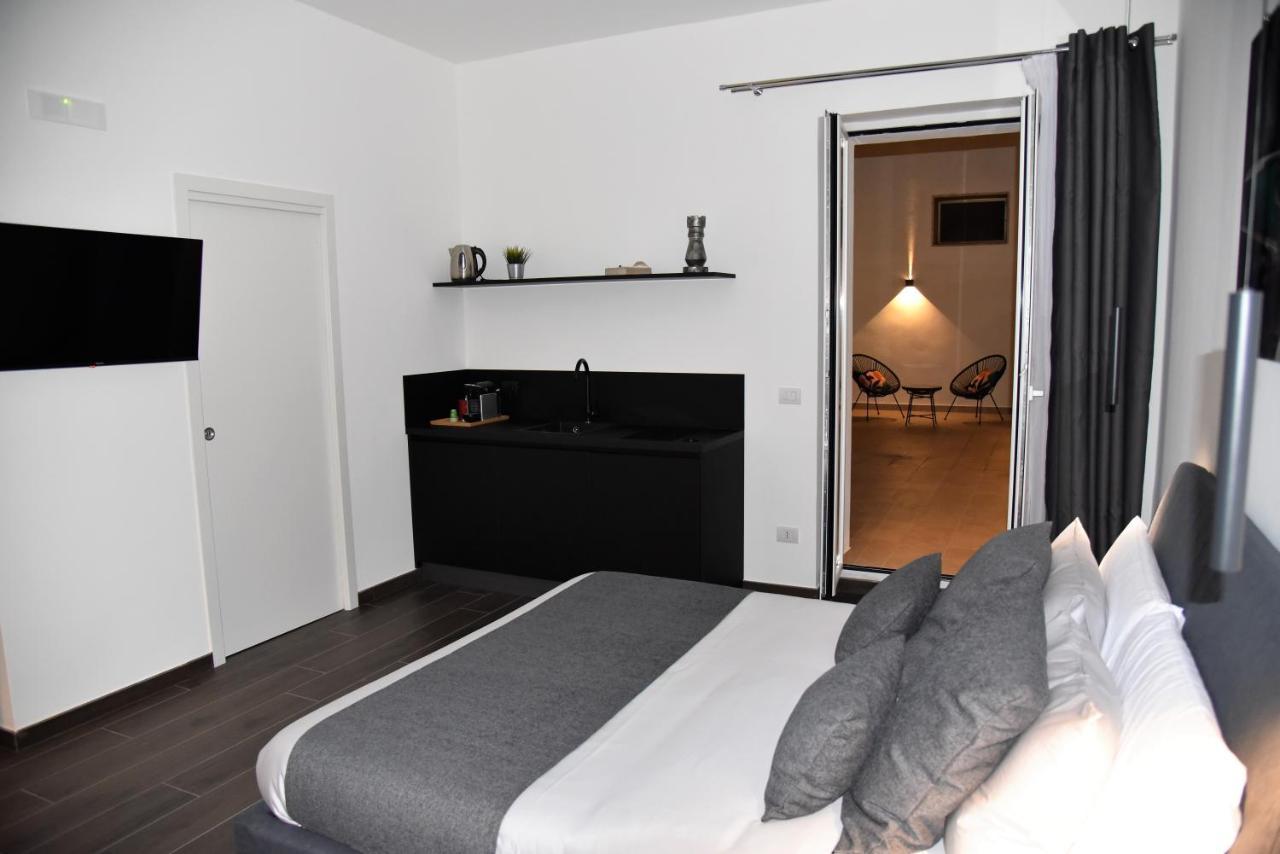 Gl Rooms And Apartments Bari Buitenkant foto