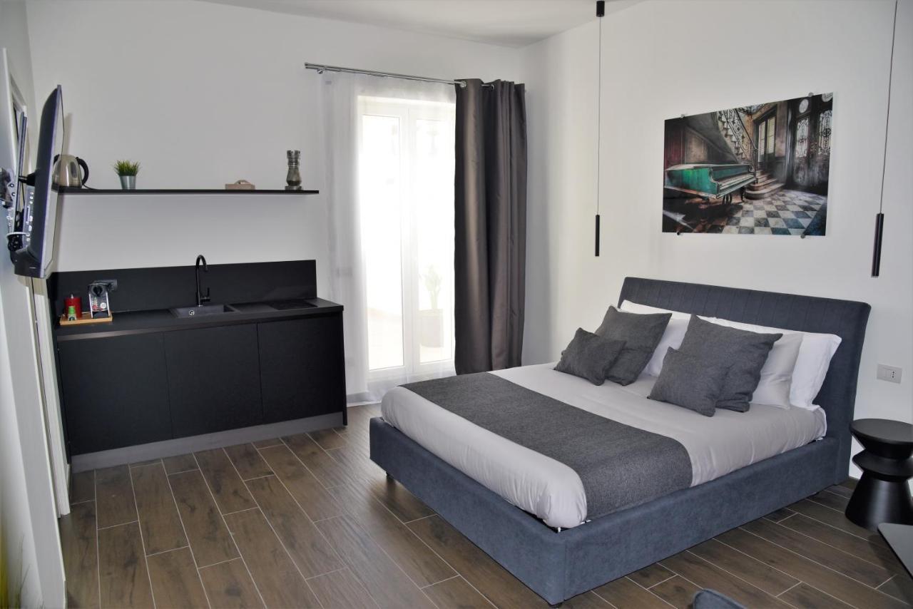 Gl Rooms And Apartments Bari Buitenkant foto